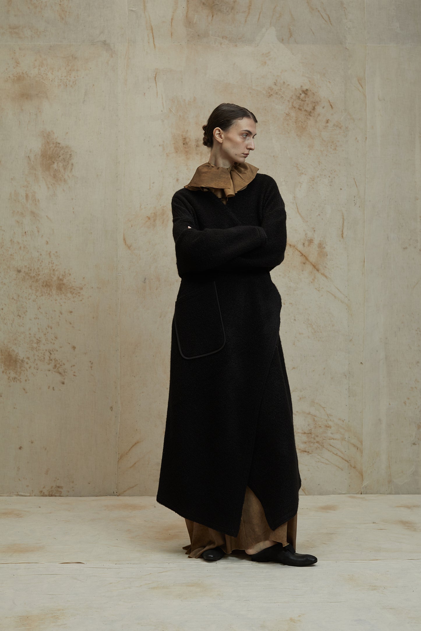 Black Alpaca Wool Loop Coat